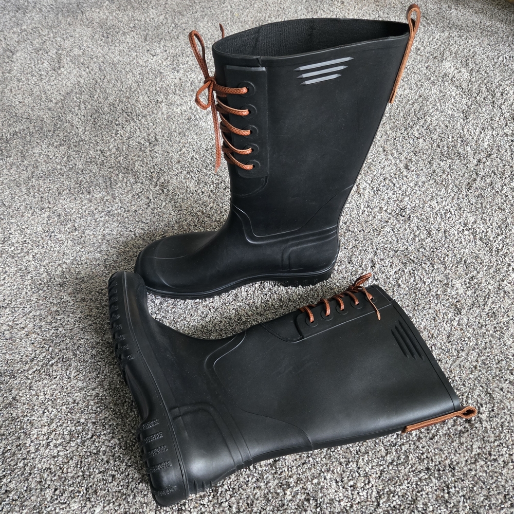 Bottega Veneta Black Winter Boots with Orange Laces